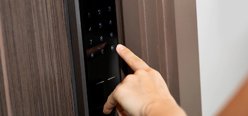 Smart Electric Locks Replacement Services in Plantation, FL