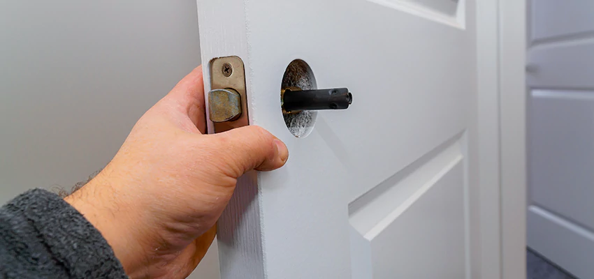 Nighttime Locksmith For Lock Repair in Plantation, FL